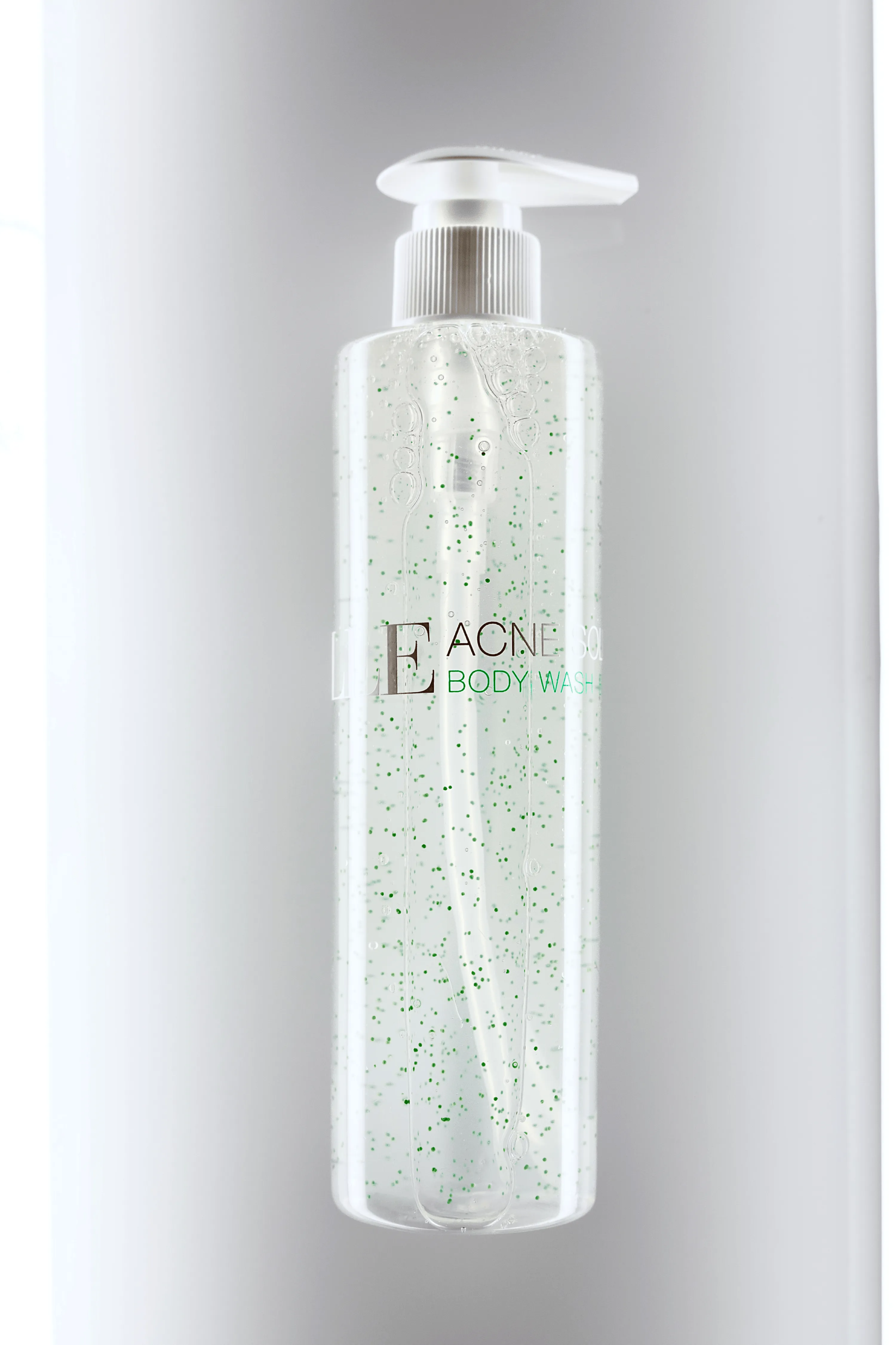 ACNE SOLUTIONS - Velvet Skin Bodywash