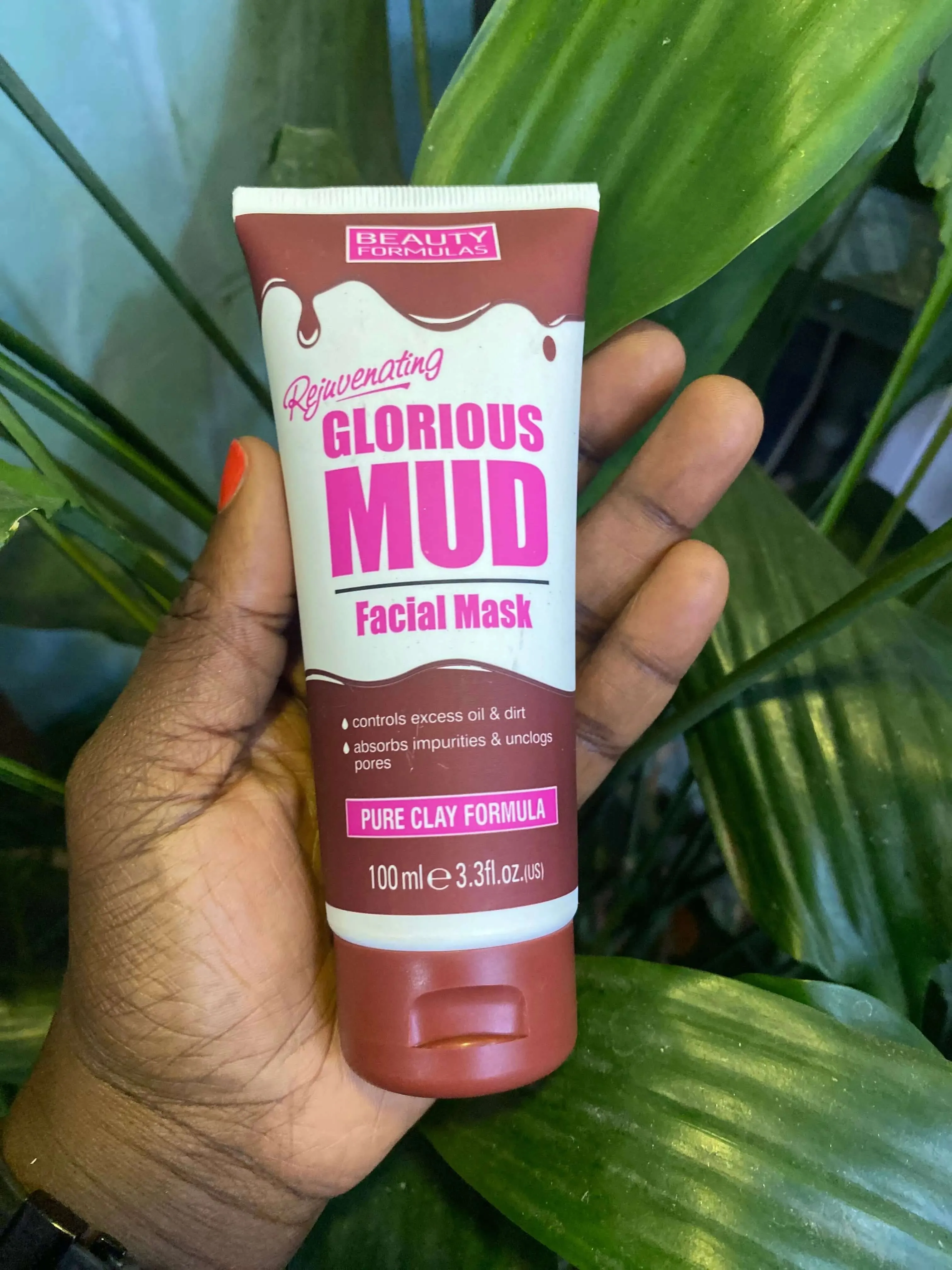 Beauty Formula’s Rejuvenating Glorious Mud Face Mask