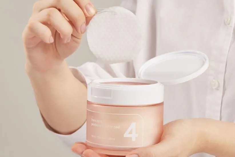 numbuzin No.4 Pore Zero Peeled Egg Toner Pad 70EA 190ml