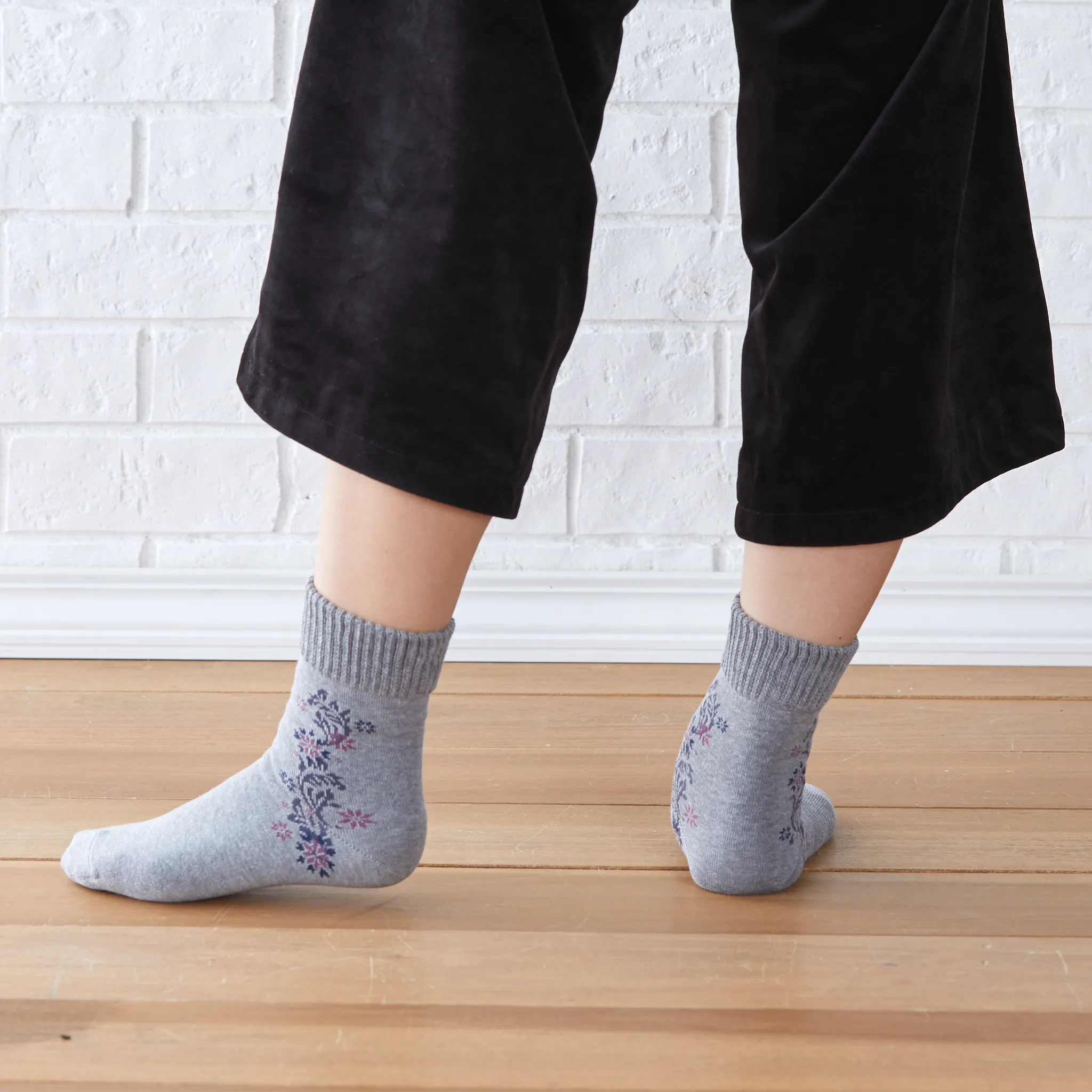 Smooth-heel socks double-layer wool blend [Flowers above ankle] - 760