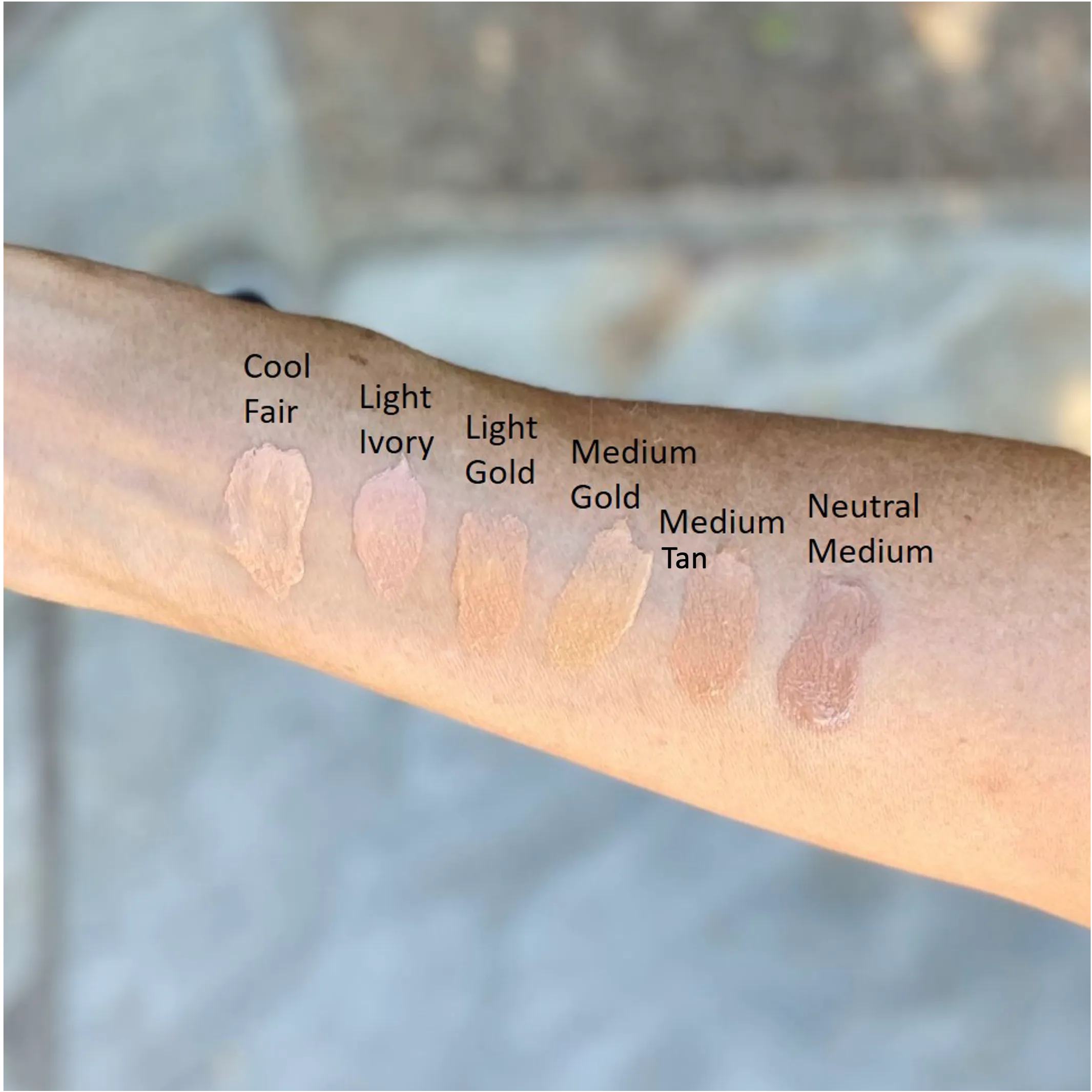 Tinted Nourishing Moisturizer - SAMPLE